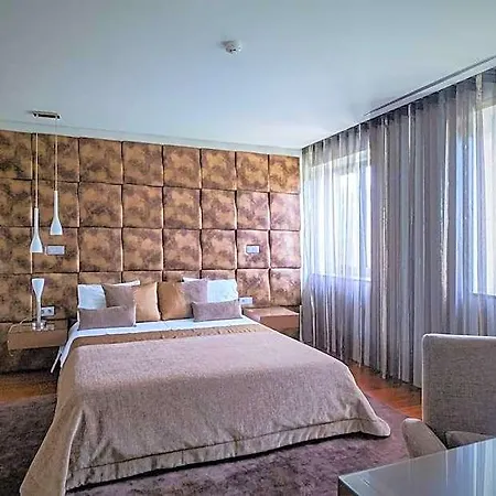 Fh Hotel